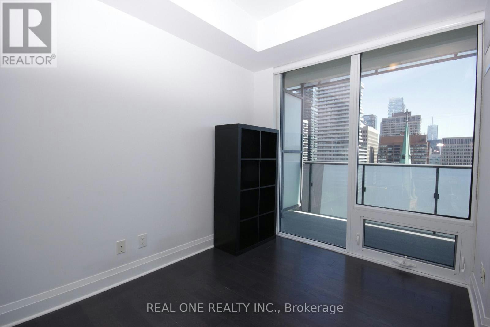 1003-65 St Mary Street, Toronto, ON, M5S 0A6 - 9