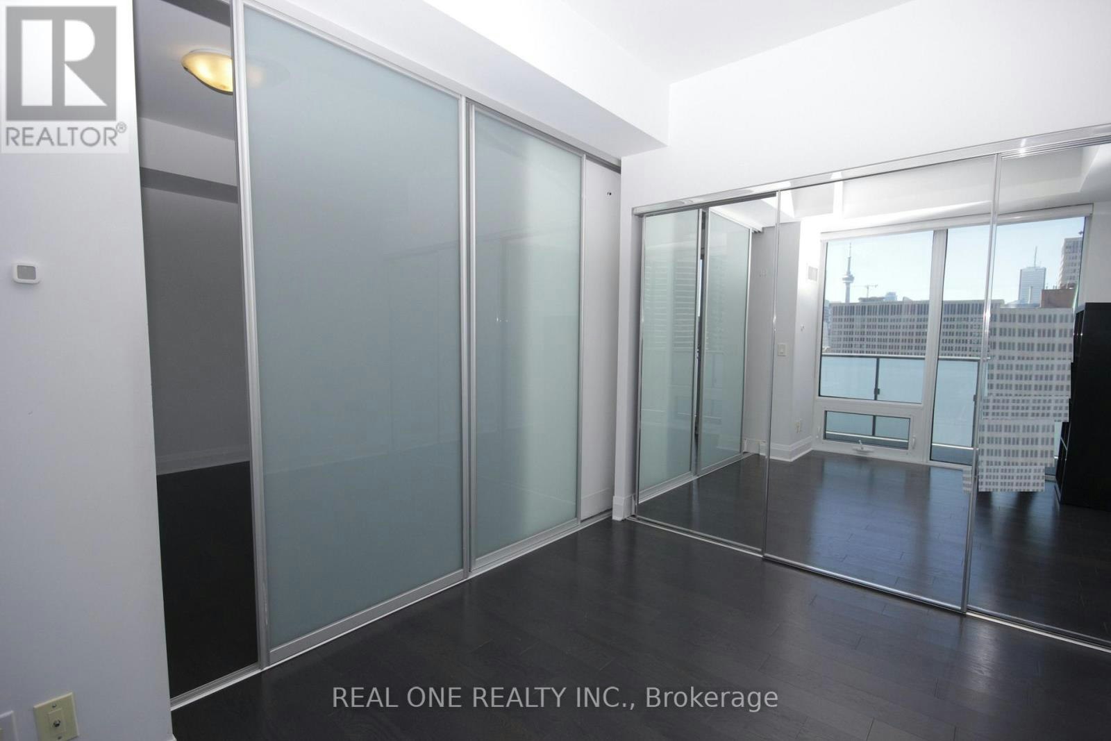 1003-65 St Mary Street, Toronto, ON, M5S 0A6 - 10