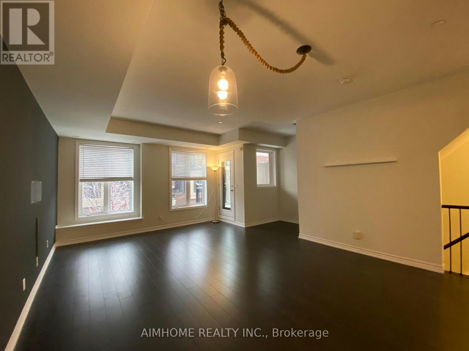 59-130 Twenty Fourth Street, Toronto, ON, M8V 3N7 - 6