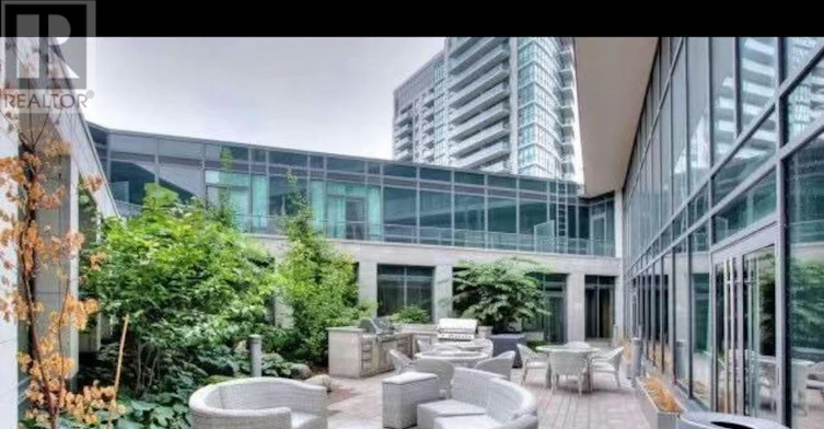 208-160 Vanderhoof Avenue, Toronto, ON, M4G 0B7 - 2