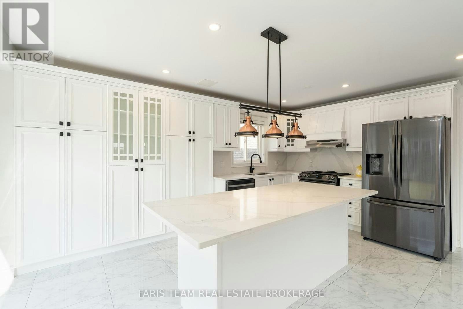 2 Vanessa Drive, Orillia, ON, L3V 7Y8 - 7