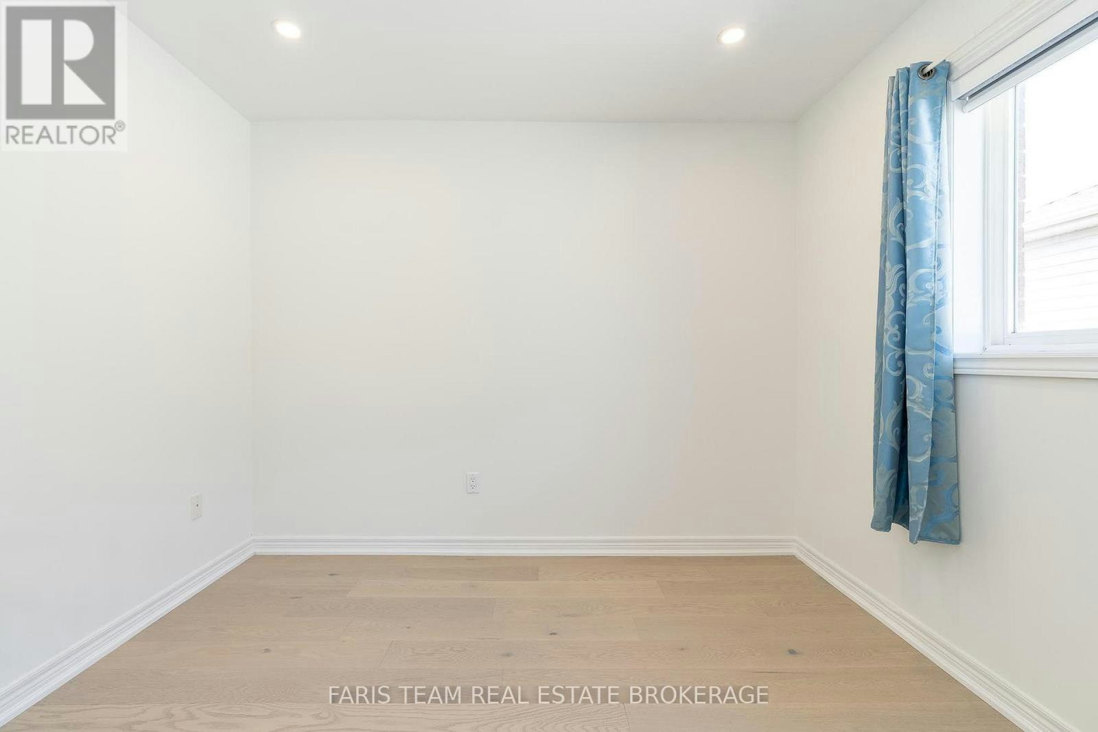 2 Vanessa Drive, Orillia, ON, L3V 7Y8 - 24