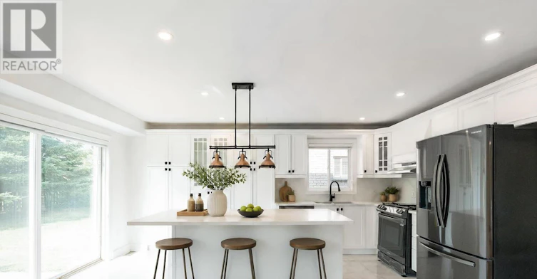 2 Vanessa Drive, Orillia, ON, L3V 7Y8 - 6