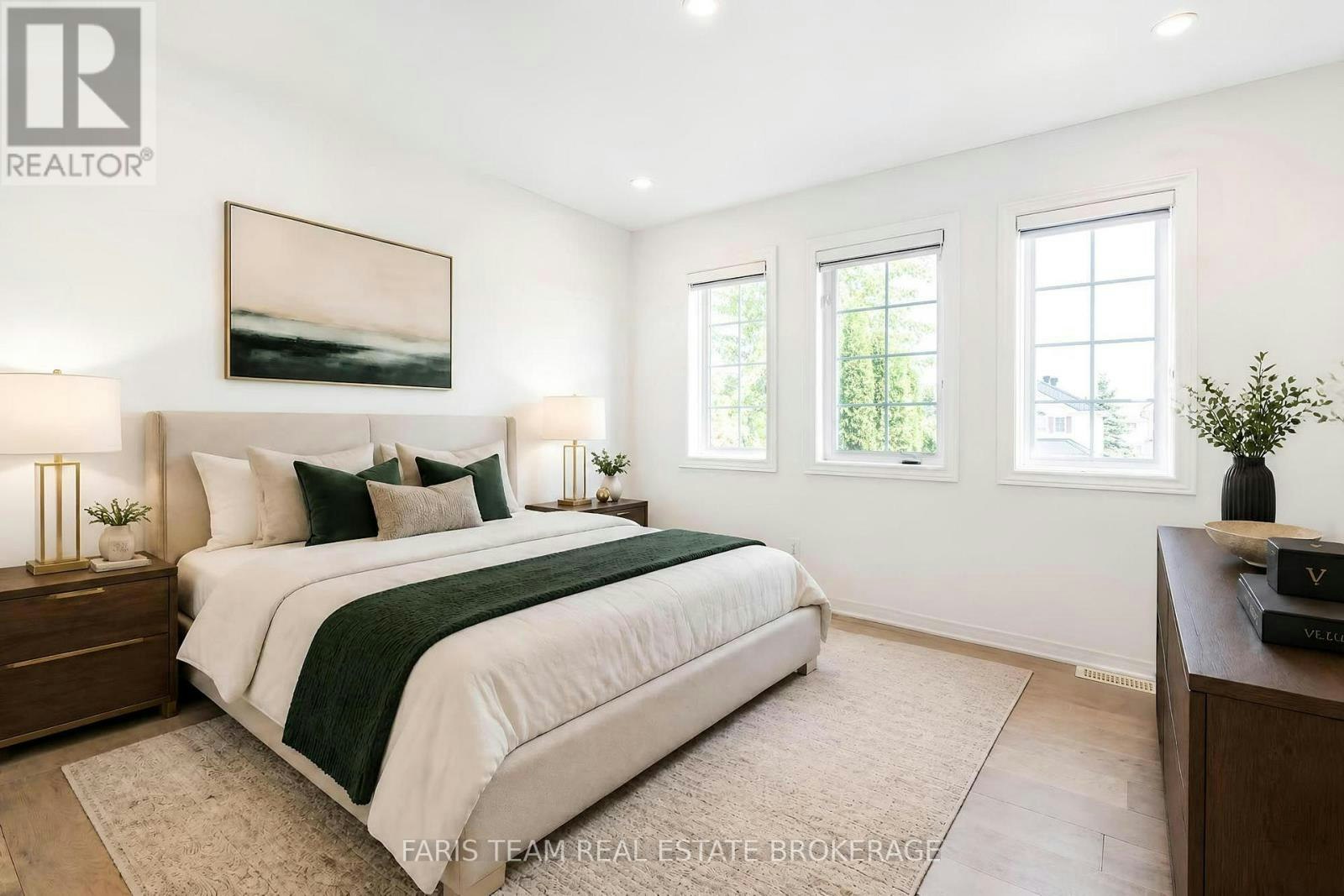 2 Vanessa Drive, Orillia, ON, L3V 7Y8 - 25
