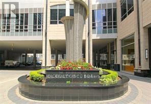 4403-761 Bay Street, Toronto, ON, M5G 2R2 - 2