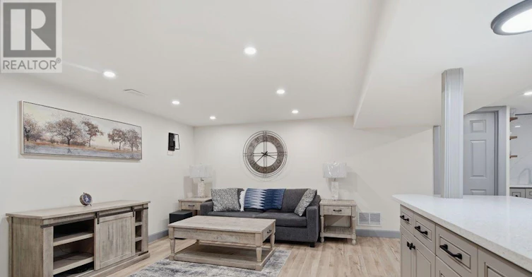 27 Aldborough Avenue, St. Thomas, ON, N5R 4S8 - 9