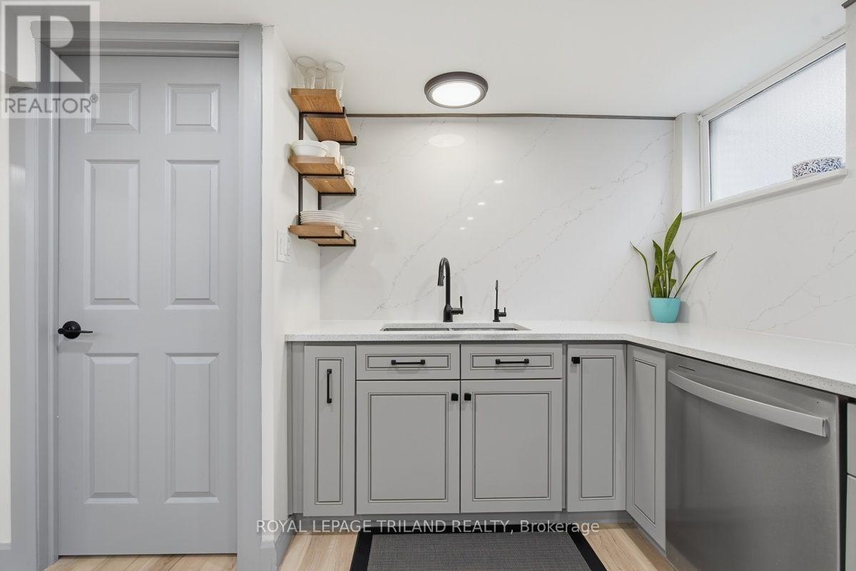 27 Aldborough Avenue, St. Thomas, ON, N5R 4S8 - 14