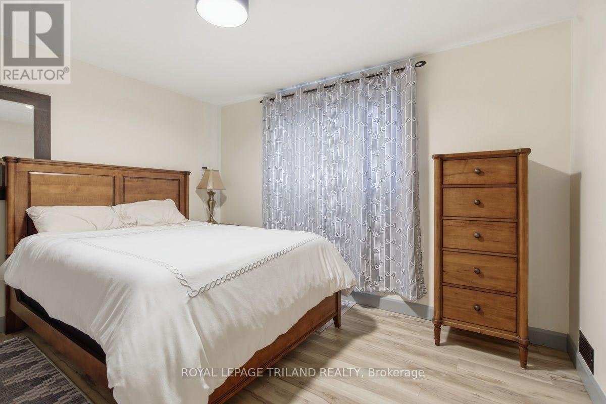 27 Aldborough Avenue, St. Thomas, ON, N5R 4S8 - 6