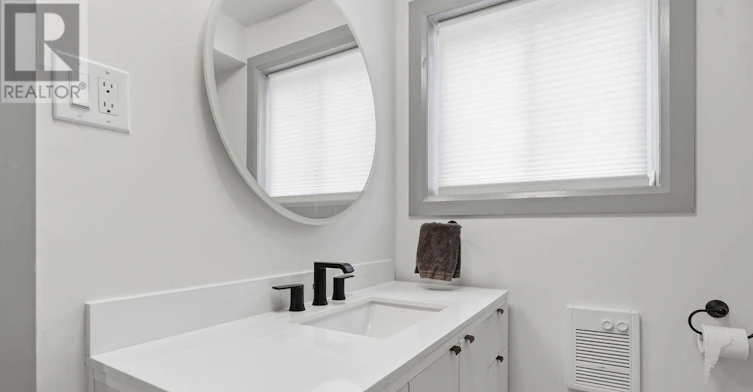 27 Aldborough Avenue, St. Thomas, ON, N5R 4S8 - 4