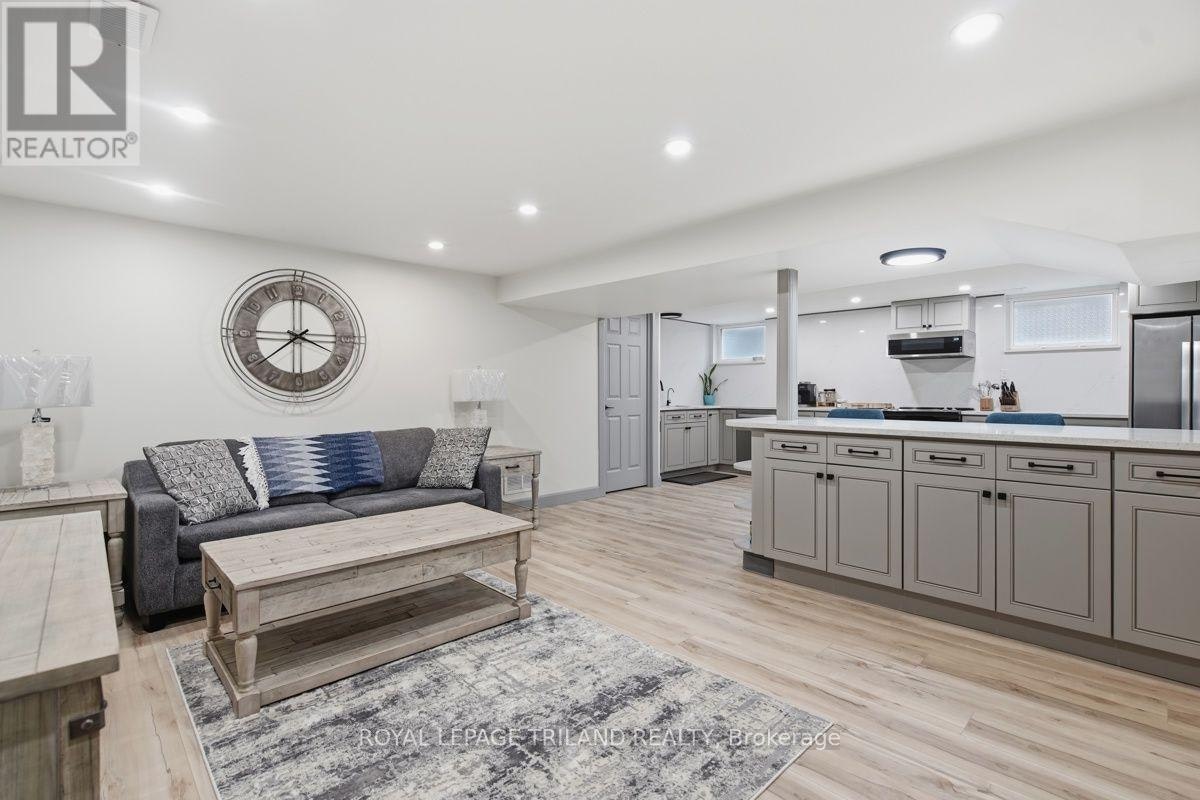 27 Aldborough Avenue, St. Thomas, ON, N5R 4S8 - 11