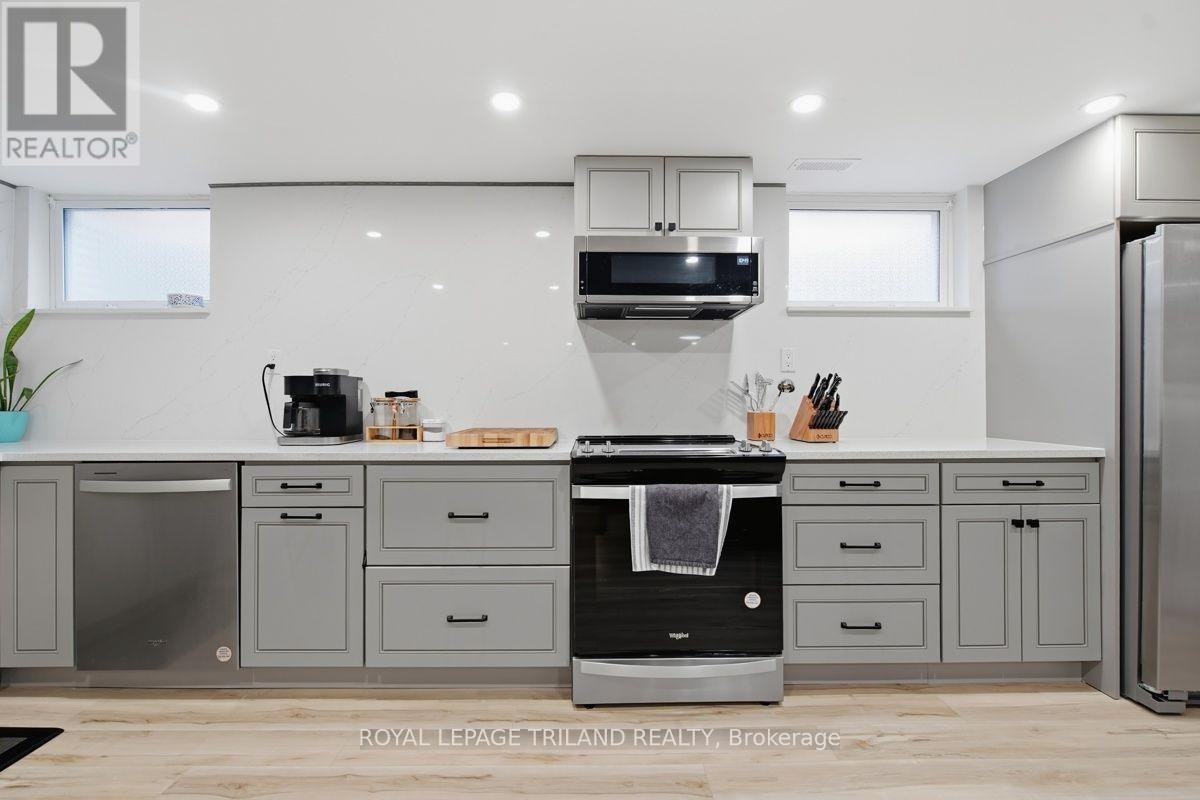 27 Aldborough Avenue, St. Thomas, ON, N5R 4S8 - 13