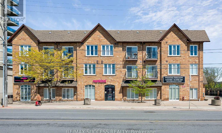 301-1000 Sheppard Avenue W
