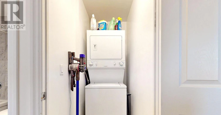 1602-35 Balmuto Street, Toronto, ON, M4Y 0A3 - 14