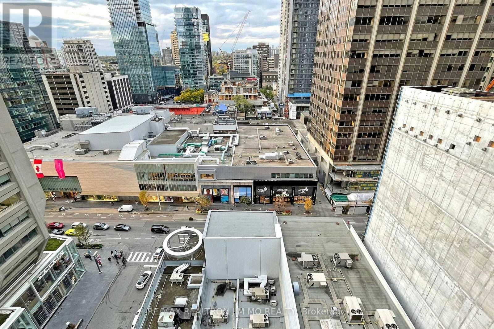 1602-35 Balmuto Street, Toronto, ON, M4Y 0A3 - 23