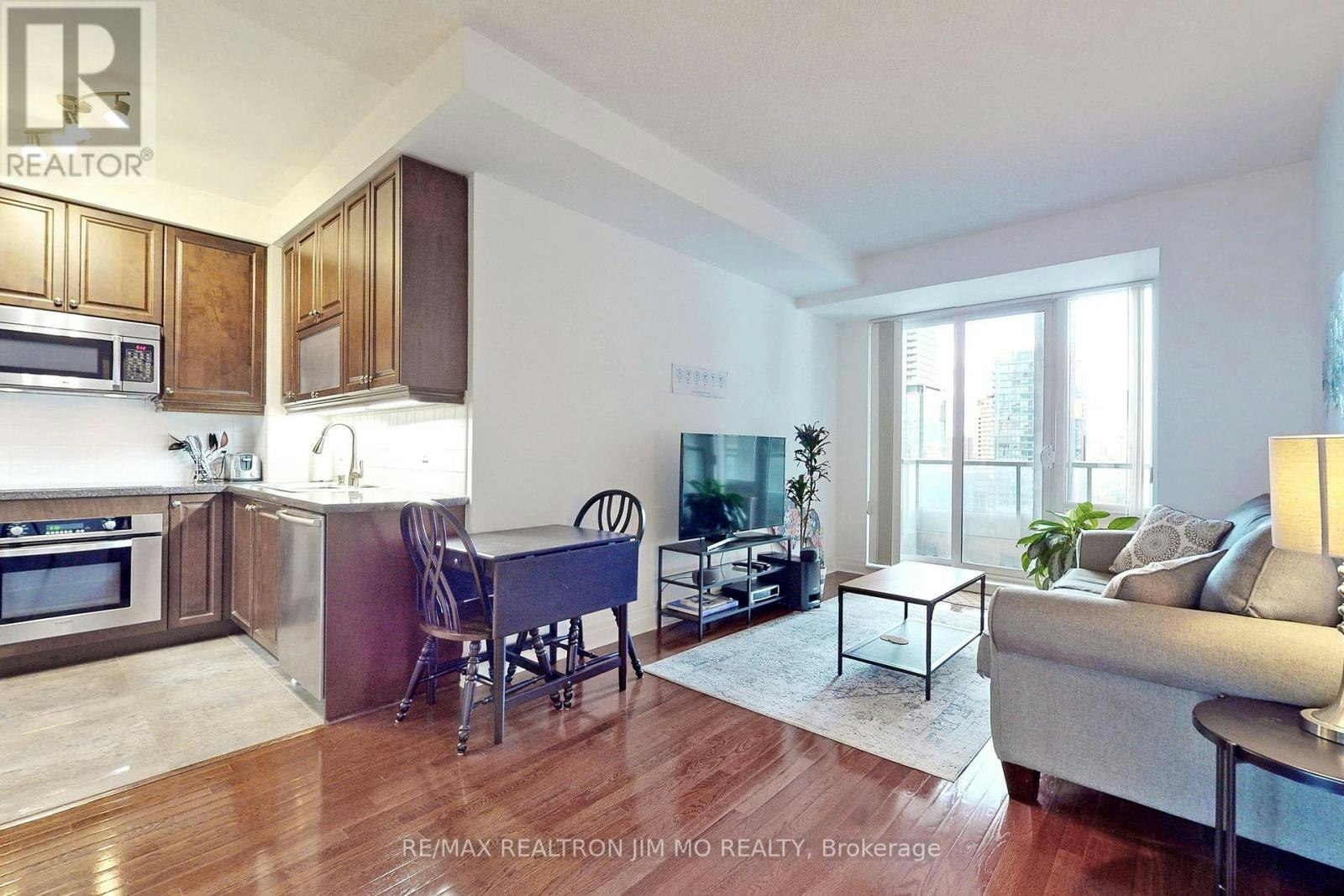 1602-35 Balmuto Street, Toronto, ON, M4Y 0A3 - 5