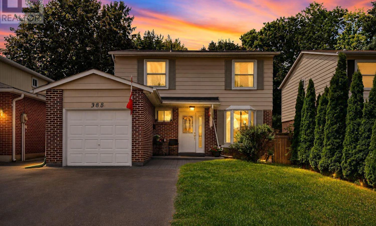 388 Handley Crescent