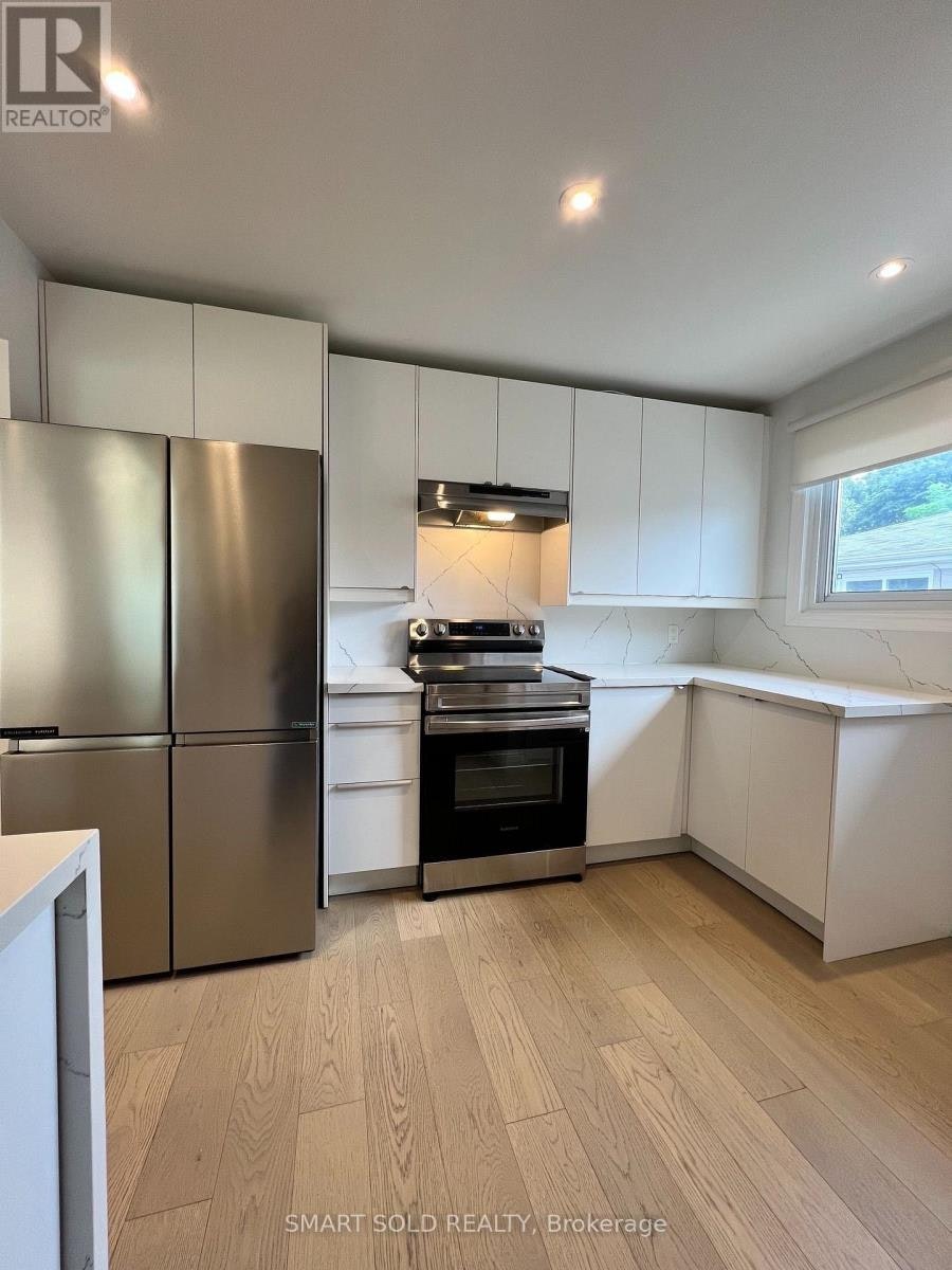 MAIN FLOOR-219 Beechy Drive, Richmond Hill, ON, L4C 2X6 - 10