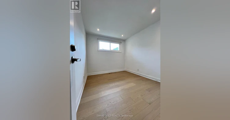 MAIN FLOOR-219 Beechy Drive, Richmond Hill, ON, L4C 2X6 - 16