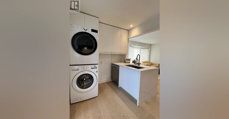 MAIN FLOOR-219 Beechy Drive, Richmond Hill, ON, L4C 2X6 - 9