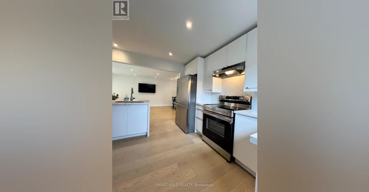 MAIN FLOOR-219 Beechy Drive, Richmond Hill, ON, L4C 2X6 - 8