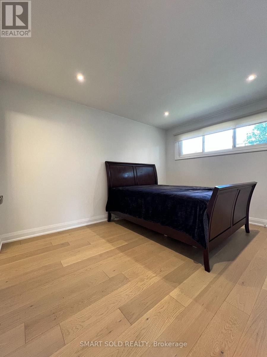 MAIN FLOOR-219 Beechy Drive, Richmond Hill, ON, L4C 2X6 - 11