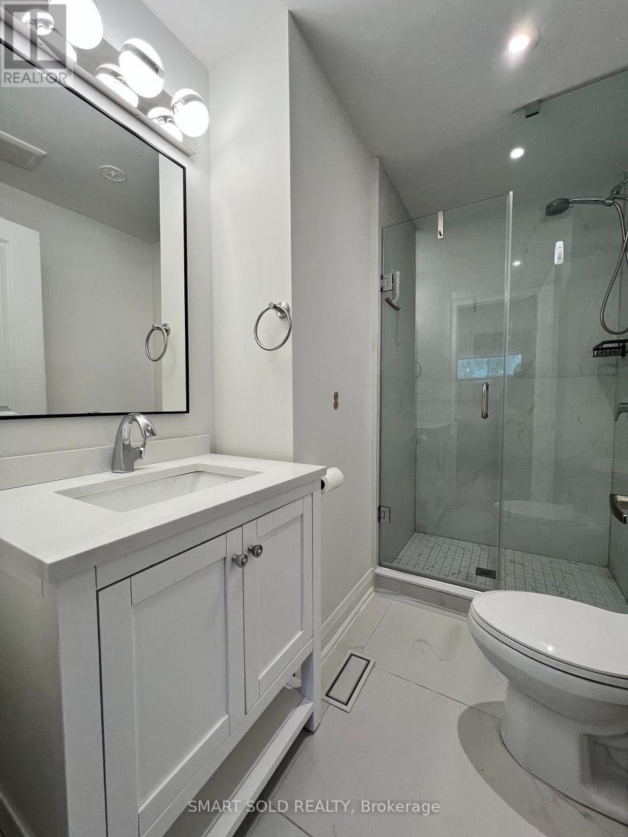 MAIN FLOOR-219 Beechy Drive, Richmond Hill, ON, L4C 2X6 - 13