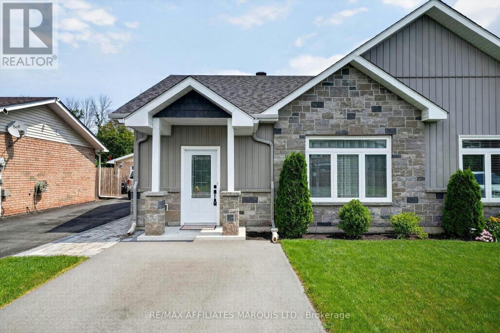 5401 Woodlands Road, South Stormont, ON, K0C 1M0