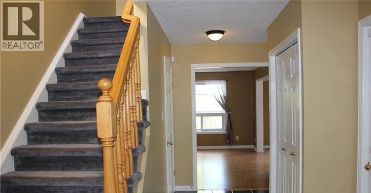 B-184 Northampton Crescent, Waterloo, ON, N2T 2M5 - 3