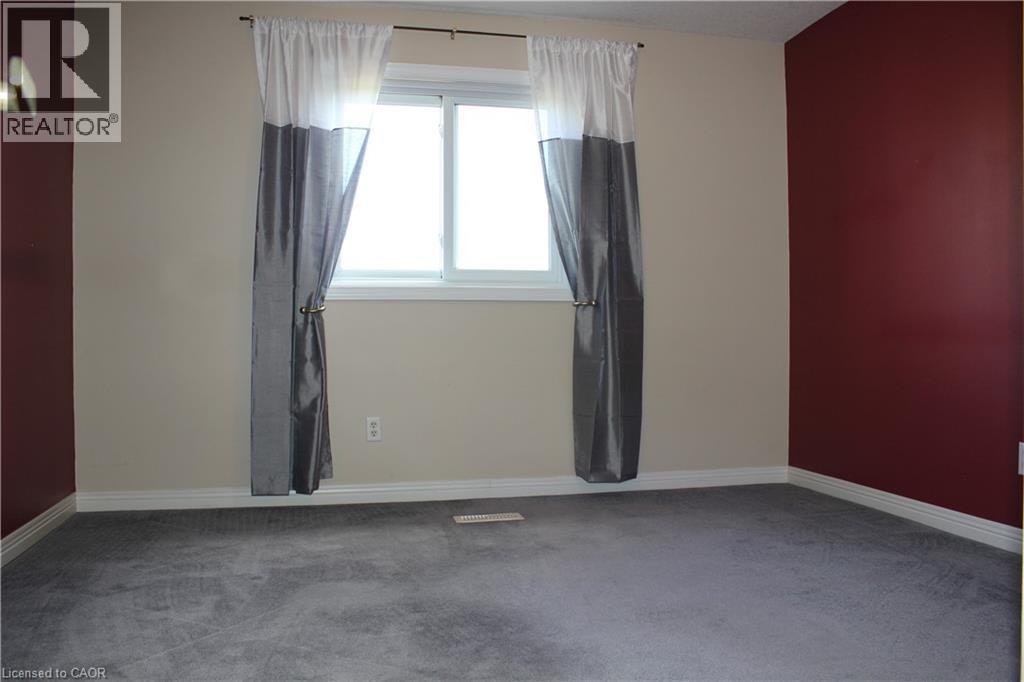 B-184 Northampton Crescent, Waterloo, ON, N2T 2M5 - 12
