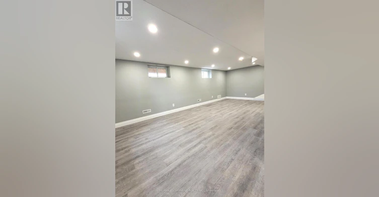 LOWER-76 Glenview Avenue, Cambridge, ON, N1R 2W2 - 2