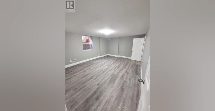 LOWER-76 Glenview Avenue, Cambridge, ON, N1R 2W2 - 6