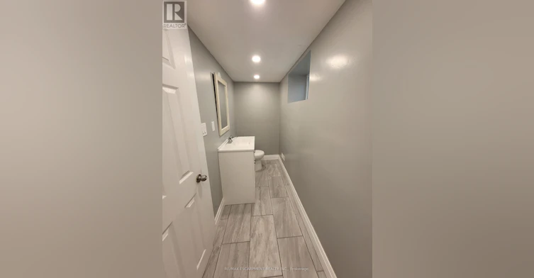 LOWER-76 Glenview Avenue, Cambridge, ON, N1R 2W2 - 8