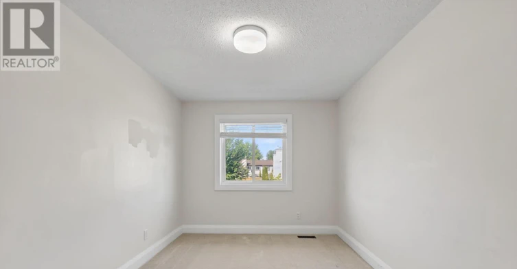 1551 Hoskins Crescent, Ottawa, ON, K1C 2G3 - 24