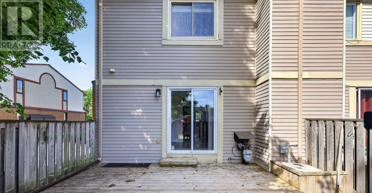 1551 Hoskins Crescent, Ottawa, ON, K1C 2G3 - 39