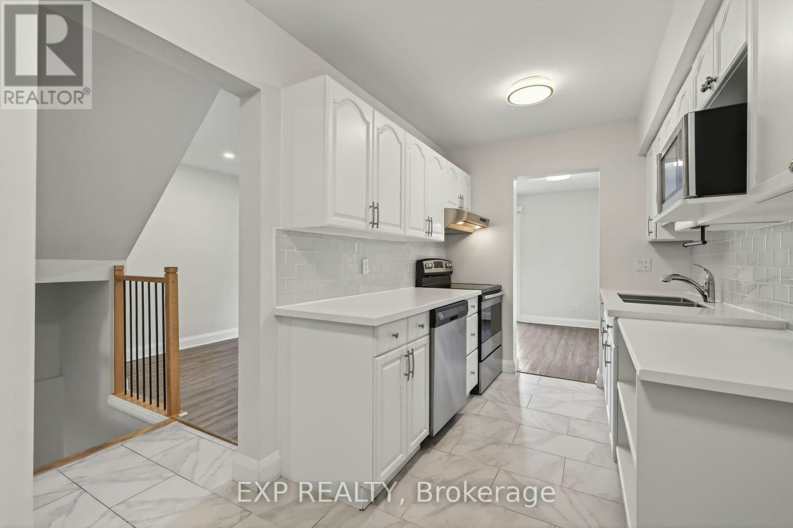1551 Hoskins Crescent, Ottawa, ON, K1C 2G3 - 12