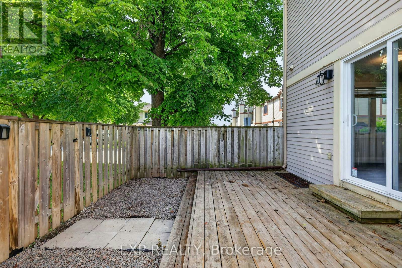 1551 Hoskins Crescent, Ottawa, ON, K1C 2G3 - 38