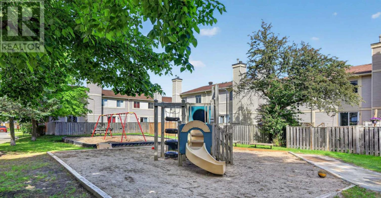 1551 Hoskins Crescent, Ottawa, ON, K1C 2G3 - 42