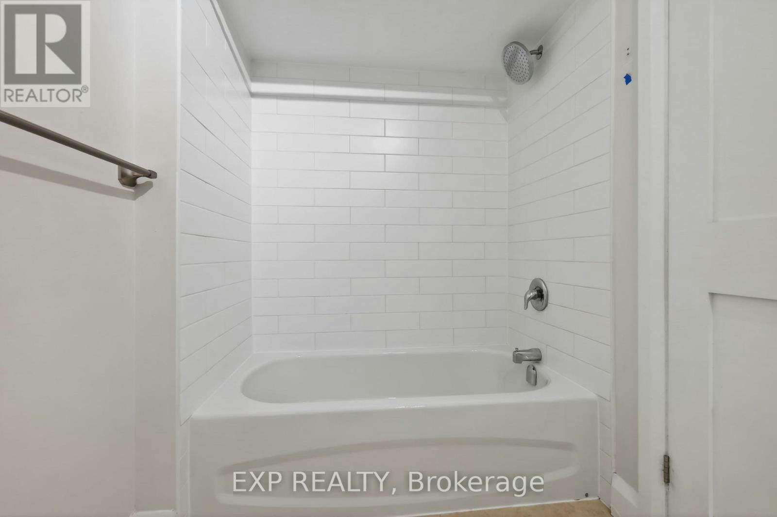 1551 Hoskins Crescent, Ottawa, ON, K1C 2G3 - 26