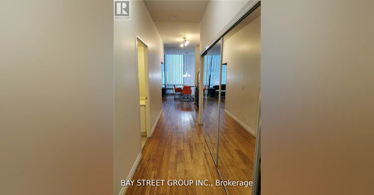 214-832 Bay Street, Toronto, ON, M5S 1Z6 - 2
