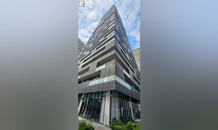 1711-8 Eglinton Avenue E