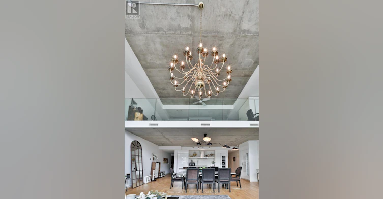 504-75 Portland Street, Toronto, ON, M5V 2M9 - 20