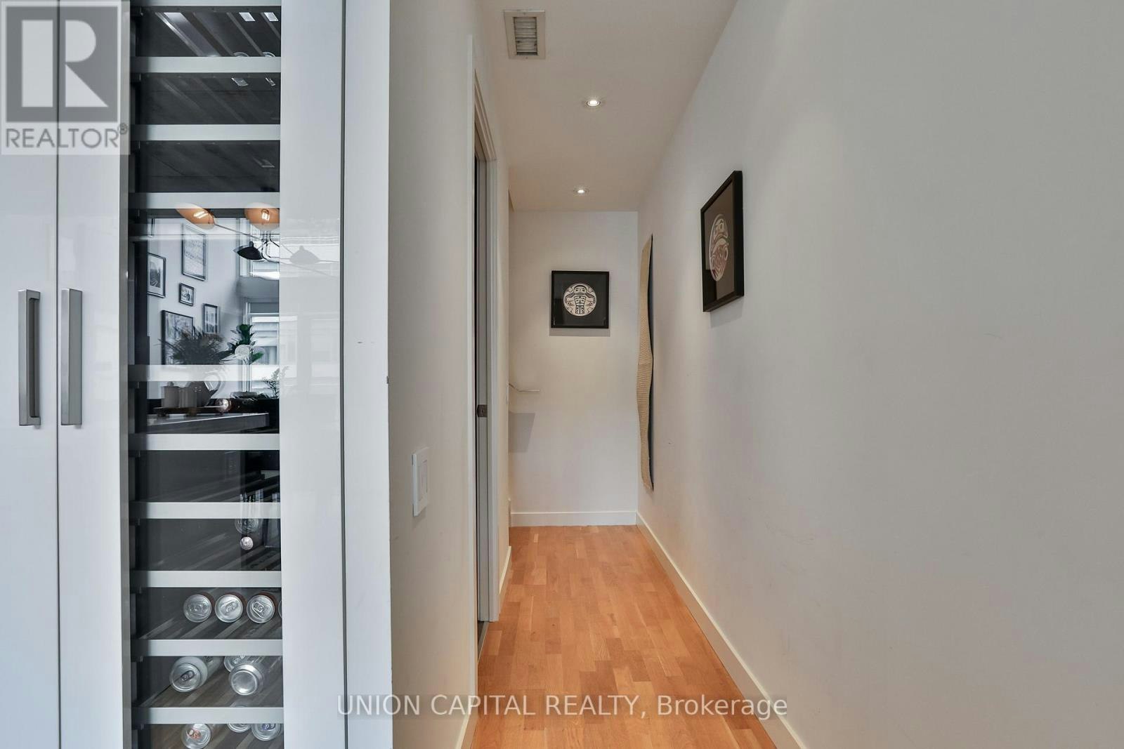 504-75 Portland Street, Toronto, ON, M5V 2M9 - 35