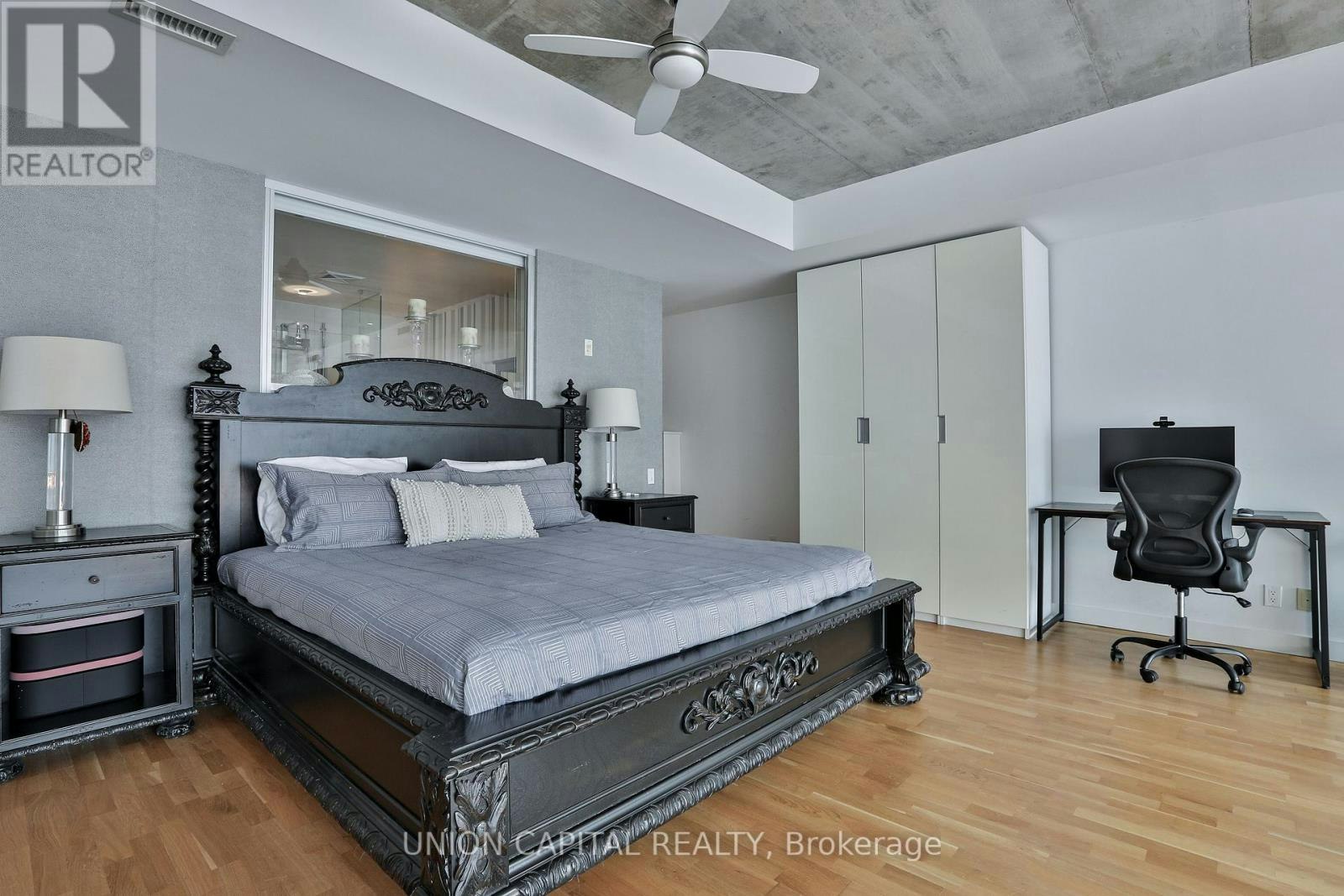 504-75 Portland Street, Toronto, ON, M5V 2M9 - 30