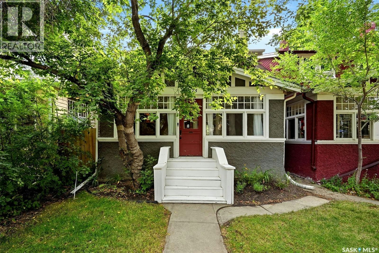 2273 Cameron Street, Regina, SK, S4T 2V9