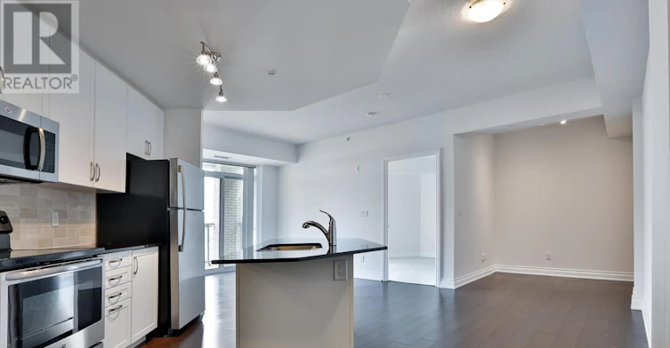511-68 Main Street, Markham, ON, L3P 1X2 - 2