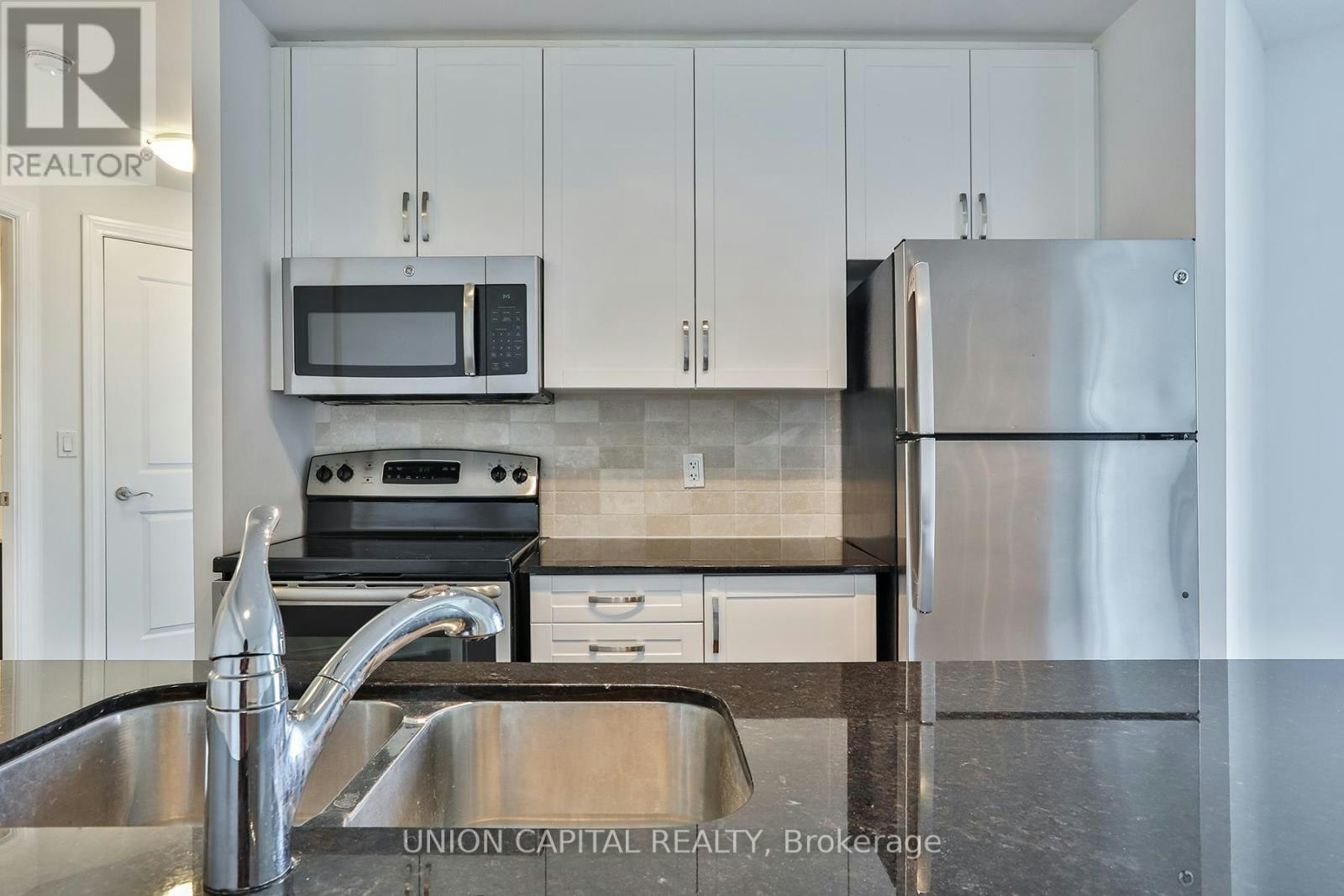 511-68 Main Street, Markham, ON, L3P 1X2 - 4