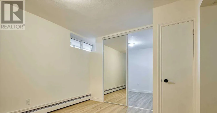 101-291 Scarlett Road, Toronto, ON, M6N 4L1 - 11
