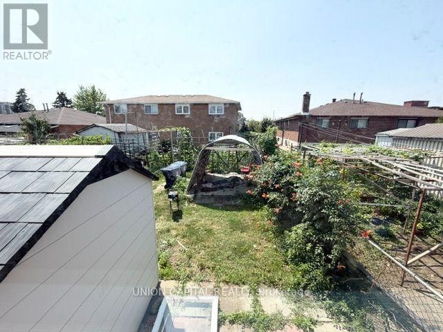 50 Dolores Road, Toronto, ON, M3L 2A9 - 2