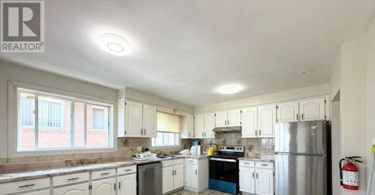 50 Dolores Road, Toronto, ON, M3L 2A9 - 9