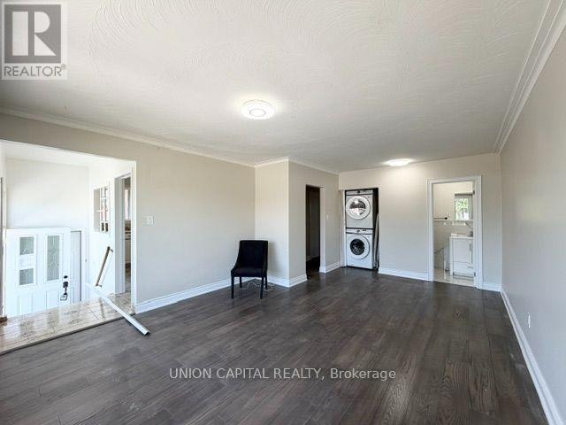 50 Dolores Road, Toronto, ON, M3L 2A9 - 4